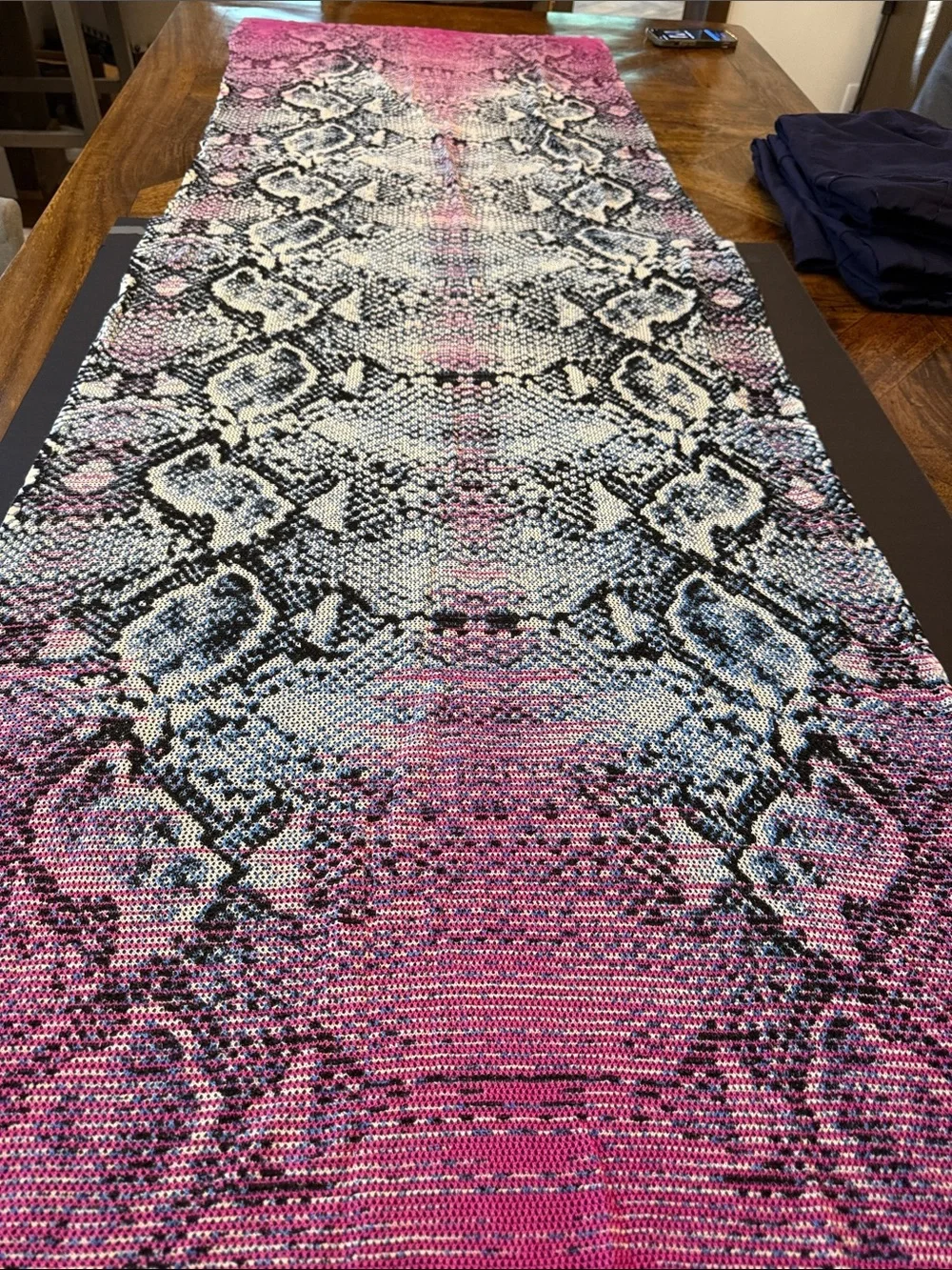 Magaschoni Pink Snake-Print Knit Wrap